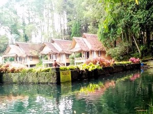 Kembali ke Alam di Kampung Sampireun