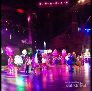 Kemilau Parade Cahaya di Trans Studio Bandung