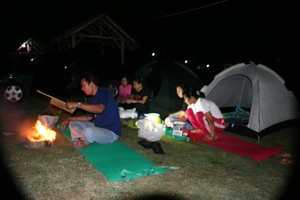 Kemping Seru & Murah Meriah di Pantai Pasir Putih Anyer