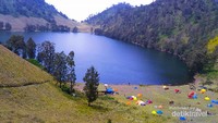 Ranu Kumbolo dengan mitos tanjakan cinta-nya