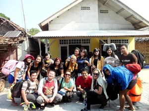 Kenyamanan yang Tertunda di Pulau Tunda