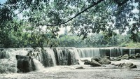 Mirip seperti Air Terjun Niagara bukan?