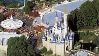 Magic Kingdom Park, Amerika Serikat (bestindonesiatravel.com)