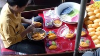 Mango sticky rice berwarna warni
