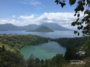 Keseruan Laskar Gerhana Saat Wisata Alam di Ternate