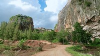 View perjalanan menuju Khuha Mountain di dekat Hat Yai, Thailand.