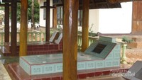 Kuburan Raja Kolana