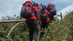 Kisah Pendaki Wanita Indonesia Pertama di Atap Tertinggi Indochina