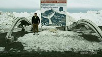 Welcome to Barrow sign,