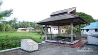 Sumur air tua di Pulau Mansinam