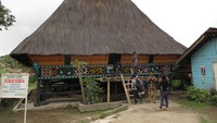 Rumah Adat Karo yang masih asli