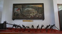 Lukisan dan senjata jaman perjuangan koleksi milik museum Brawijaya