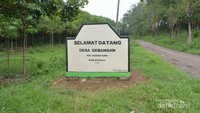 Pintu masuk desa Gebangan