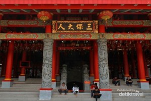 Klenteng Ini Bikin Kamu Serasa di China