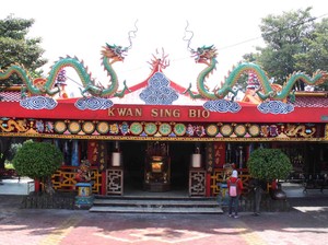 Klenteng Kwan Sing Bio, Sang Penantang Laut Utara