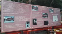 Papan petunjuk dalam aksara Cina