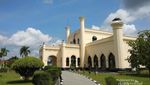 Koleksi Barang Mewah Sultan Siak Bikin Geleng-geleng Kepala
