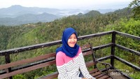 Spot foto Puncak Widosari dilengkapi pagar pengaman