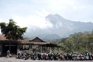 Kopi Merapi Bukan Kedai Kopi Biasa