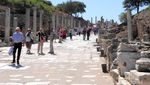 Kota Kuno Ephesus di Turki Simpan Toilet Zaman Romawi