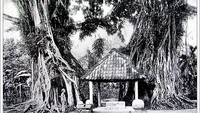 Kartu Pos bergambar Watu Gilang, situs sejarah Kraton Mataram 1509. Sumber: Europese Bibliotheek-Zaltbommel, 1970, De Javaansche Vorstenlanden in Oude Ansichten, Amsterdam: De Bussy Ellerman Harms, n.v.