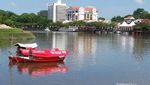 Kuching Waterfront yang Tak Lekang oleh Zaman