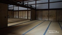 Salah satu ruangan, Hojo di Ryoanji temple dengan lukisan di pintu gesernya