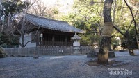 Pekarangan Kuil Kotokuin