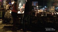 Selain dimakan di tempat, bisa juga untuk dibawa pulang