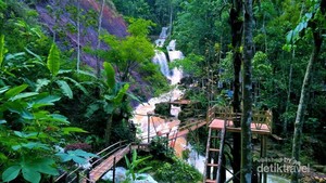 Kulon Progo Punya AIr Terjun Secantik Ini