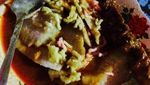Kupat Glabed & Sate Blengong, Kuliner Lezat Asli Brebes