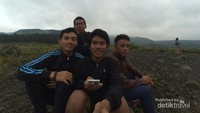 Bersama kawan