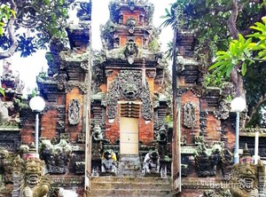 Legenda Rambut Sakti di Pura Luhur Rambut Siwi