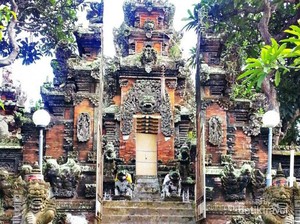 Legenda Rambut Sakti di Pura Luhur Rambut Siwi