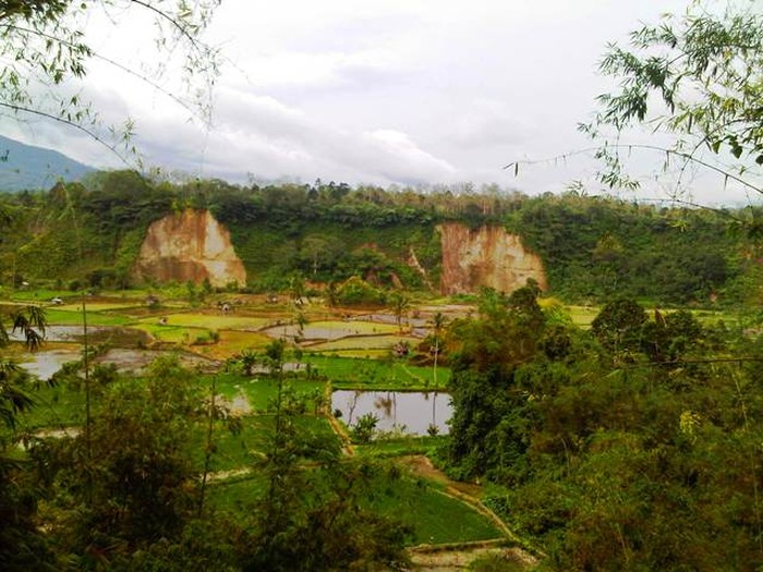 Lembah Batu Brak