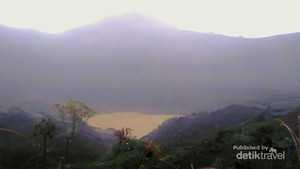 Letusan Gunung Kelud dan Cerita Dendam yang Melegenda