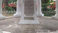 Monumen Cinta Thomas Stamford Raffles untuk mendiang istrinya Olivia Mariamne 1814
