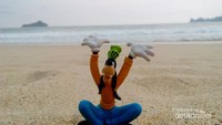 Goofy on The Sendiki Beach