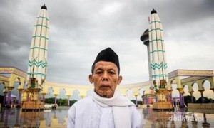 Liburan Bersama Ayah Tercinta, Nostalgia Masa Muda