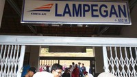 Suasana Stasiun Lampegan, Cianjur