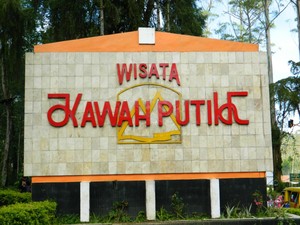 Liburan Hemat ke Kawah putih