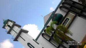 Liburan ke Makassar Saat Imlek, Mampir ke Daerah Pecinan