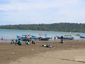Liburan ke Nusa Kambangan di Cilacap