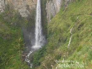 Liburan ke Sumatera Utara, Yuk ke Air Terjun Sipiso-piso