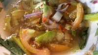 Sambal dabu-dabu iris yang menggoyang lidah