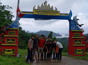 Liburan Kembali ke Alam di Teluk Kiluan, Lampung