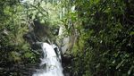 Liburan yang Segar di Curug Goong