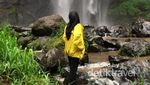 Lihat Curug Cimahi yang Menyegarkan Mata