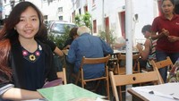 A restaurant nearby St. George Castle