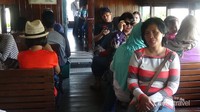 Suasana di gerbong KA. Wisata